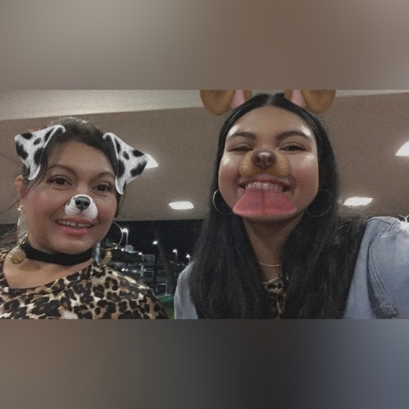 Meet your Posher, Breanna - Picture 6 of 13